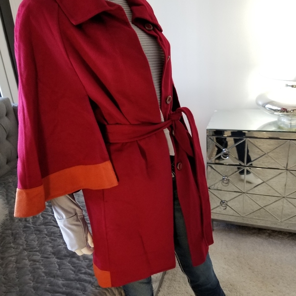 Women's jacket - Picture 2 of 8